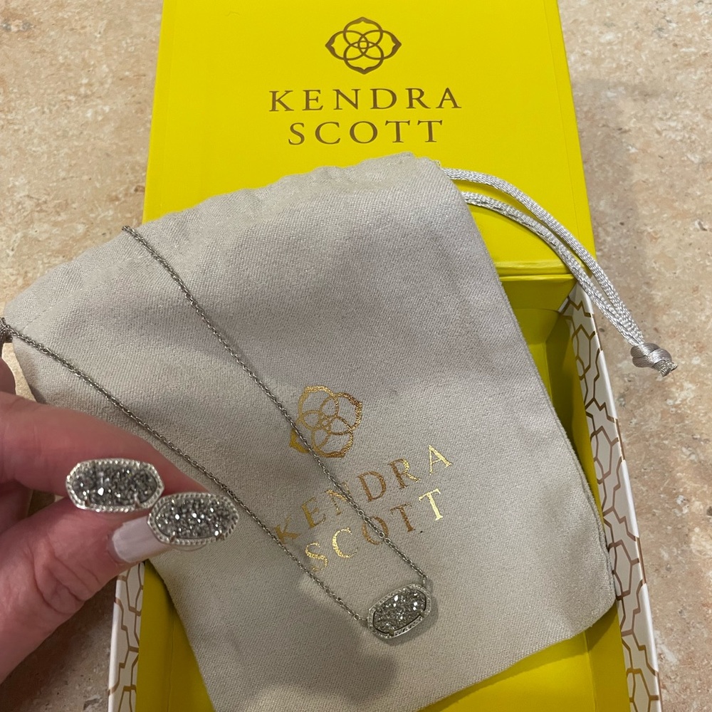 Kendra Scott earrings and necklace! Dust bag included.
